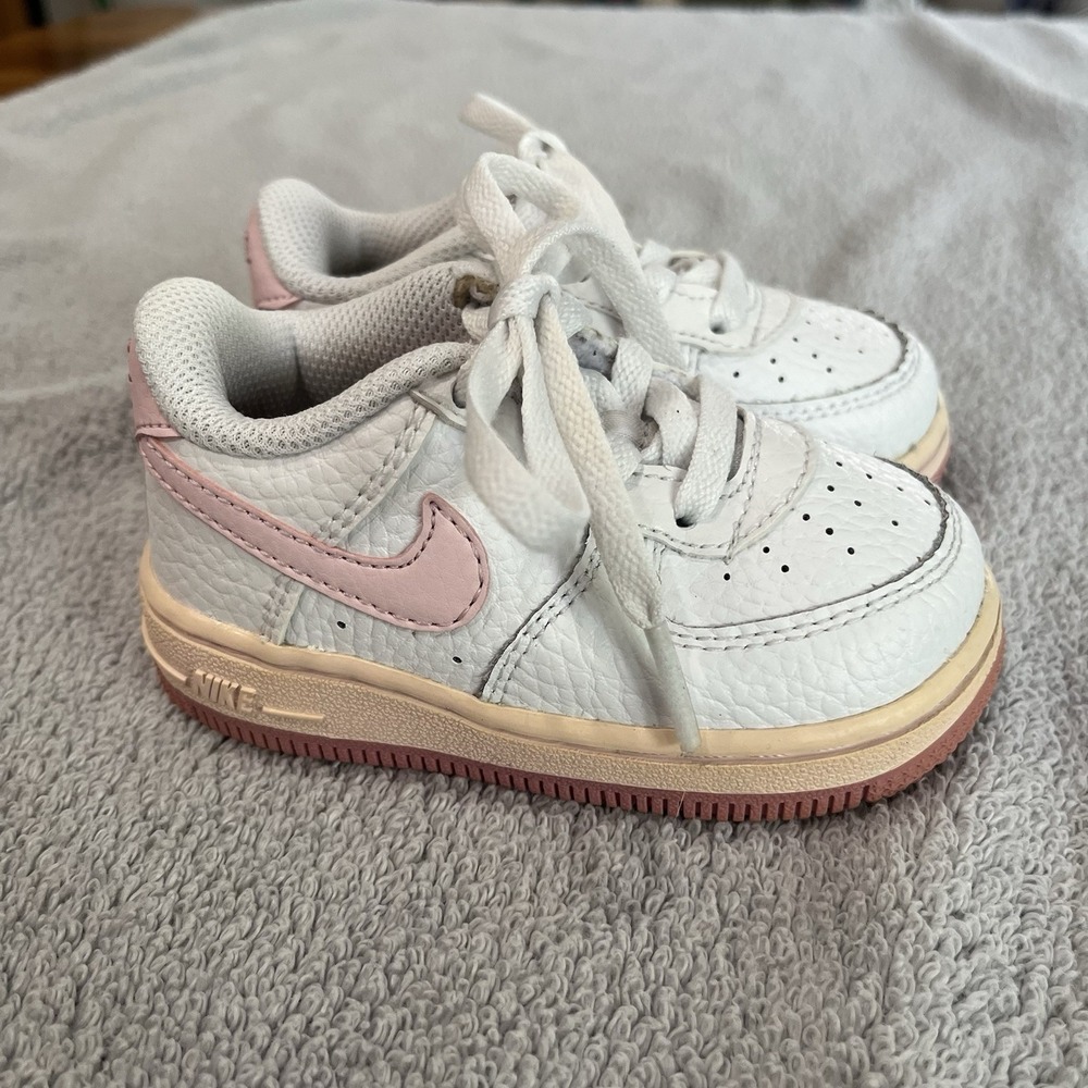 Nike Toddler White Leather Pink Swoosh Air Force Ones Sneaker 5C